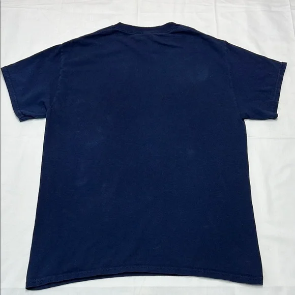 Gildan heavy cotton Wolfpack howl blue size medium short sleeve graphic tee - Picture 11 of 16